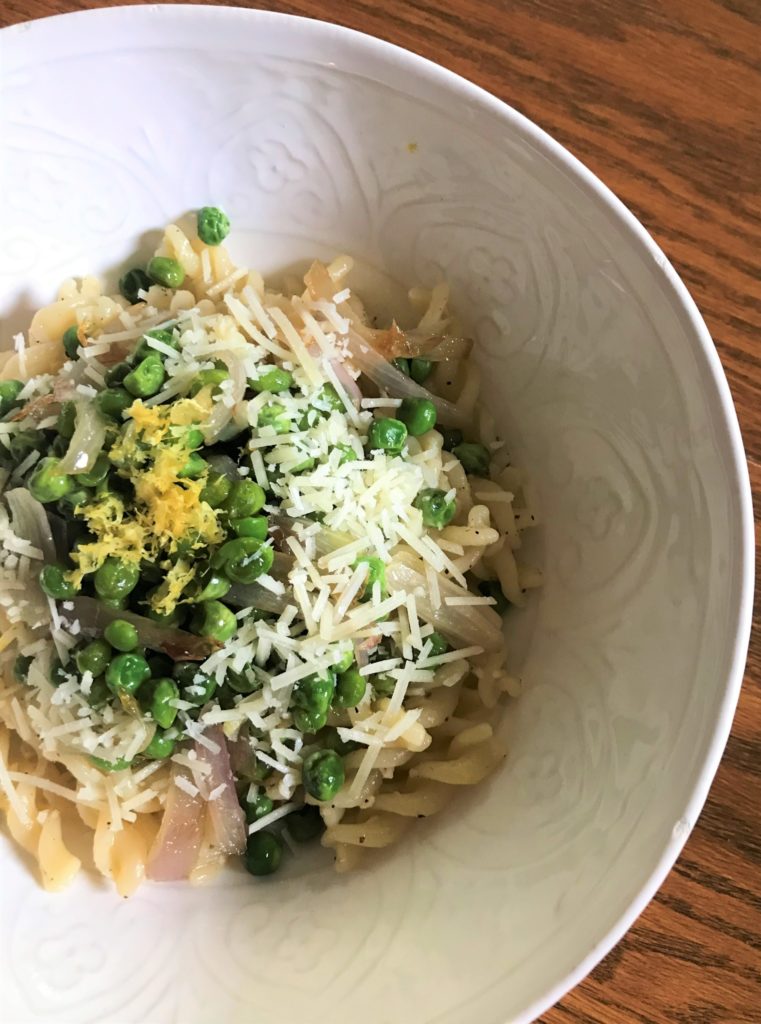Lemony Pasta with Peas - Simply Ghee
